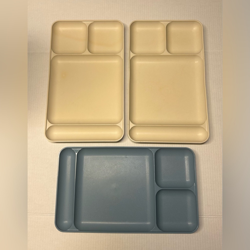 TUPPERWARE Divided‎ Food Lunch Trays Set Of 3 Vintage Made In USA